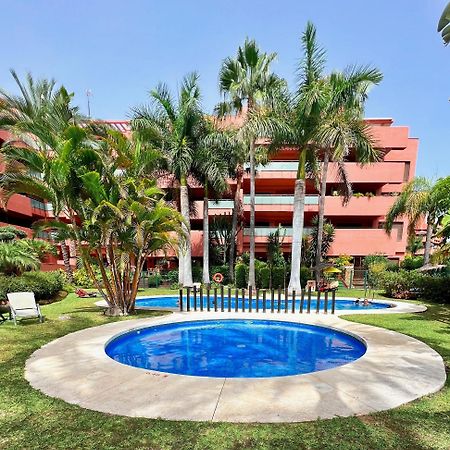 Buenti Apartments Estepona Ngoại thất bức ảnh