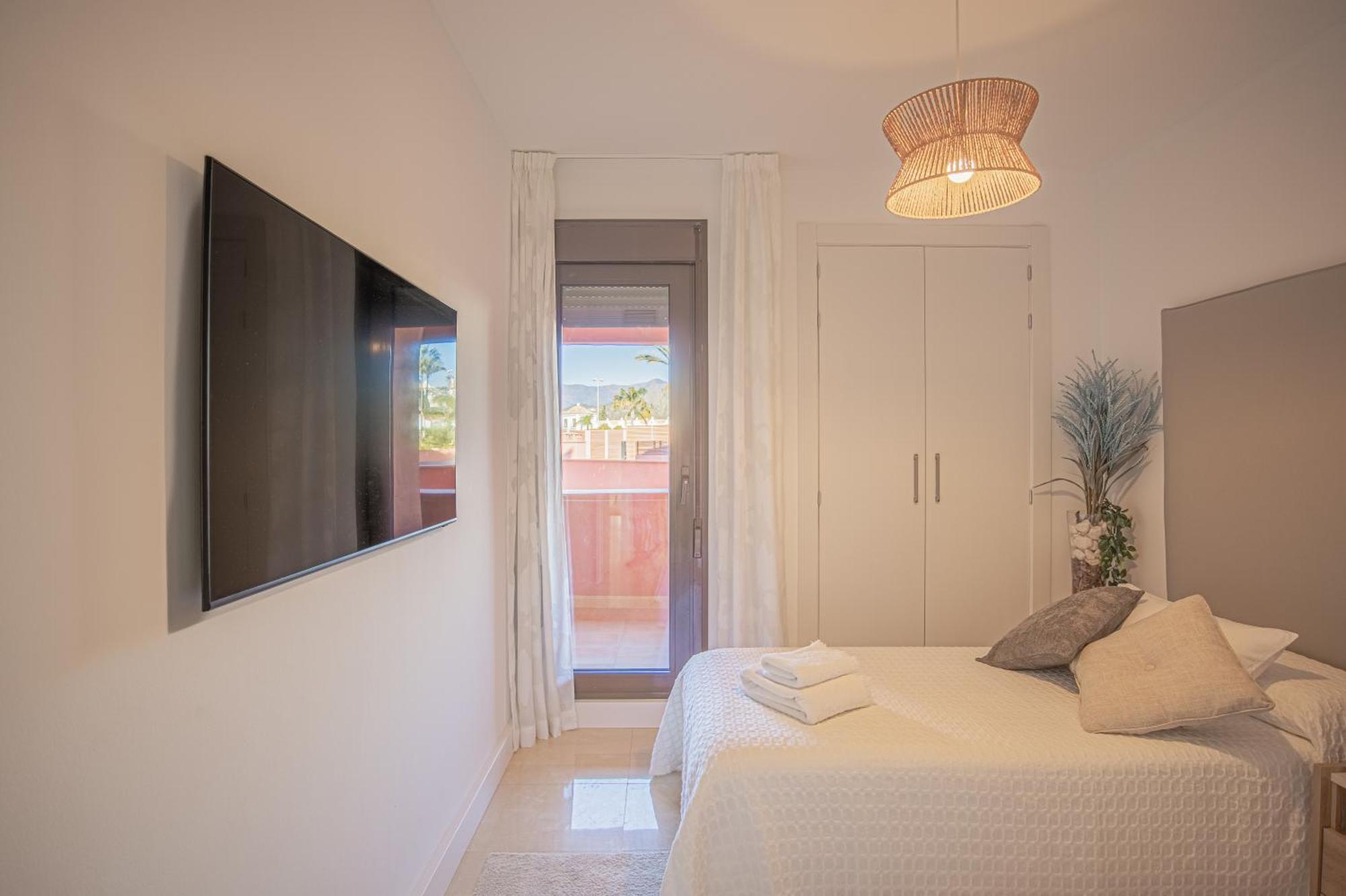 Buenti Apartments Estepona Ngoại thất bức ảnh